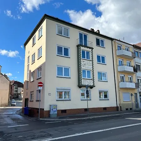 Daire Stilvolle An Der Alten Mainbruecke Würzburg